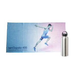 Toalla terciopelo 40x80 cm + Botella aluminio carthy 800 ml